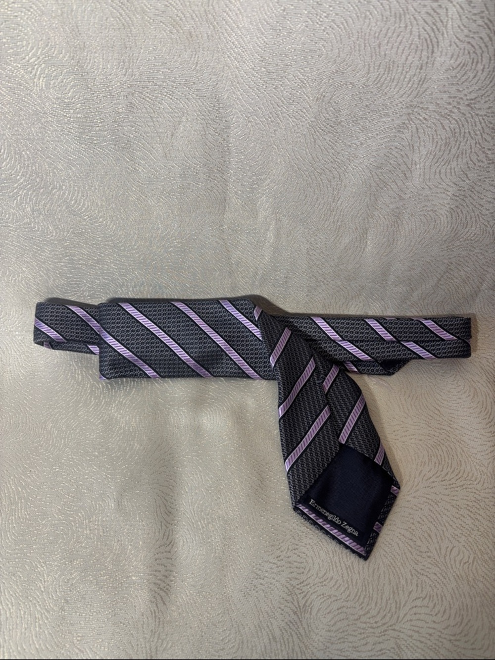 Ermenegildo Zegna Black Tie with Lavender Stripes 0114